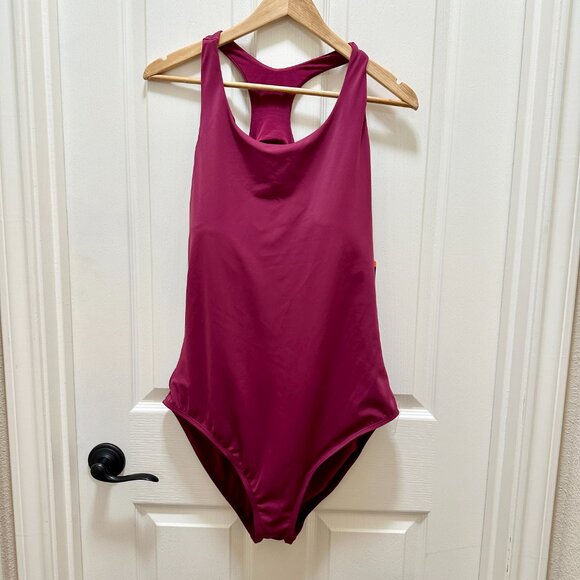 TYR Other - New TYR One Piece Swimsuit Women's Size XXL Burgundy Red UPF 50 Control Fit